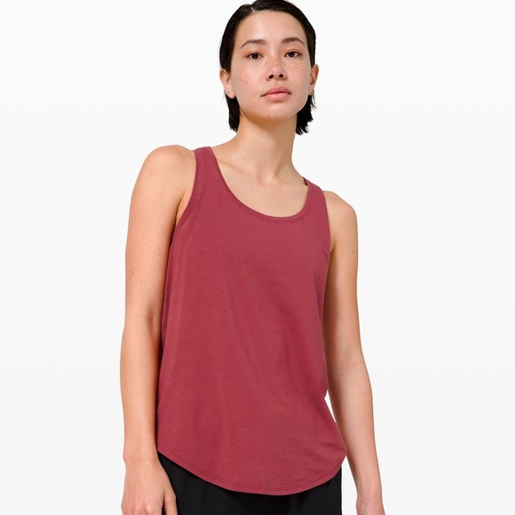 Lululemon Love Tank Pleated Chianti NWT Size 6